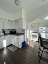 41 Maplewood Ave, Unit 3 in Pittsburgh, PA - Foto de edificio - Building Photo