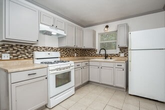 723 Glen Rhea Dr in Lake Dallas, TX - Building Photo - Building Photo