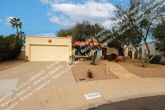 10438 S 45th Pl in Phoenix, AZ - Building Photo - Building Photo