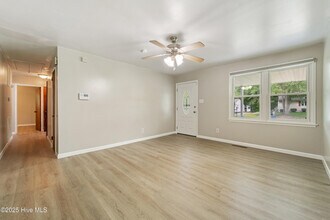 513 Jarman St in Jacksonville, NC - Building Photo - Building Photo
