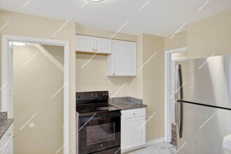 19810 Blackstone St in Detroit, MI - Building Photo - Building Photo