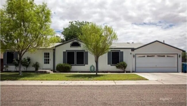 property at 119 Golden Eagle Ct