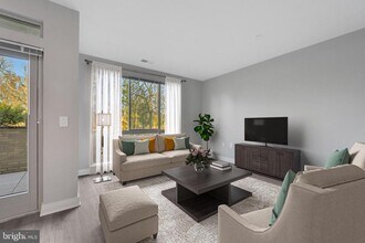 1260 Spring St in Silver Spring, MD - Building Photo - Building Photo