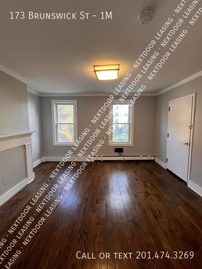 173 Brunswick St in Jersey City, NJ - Building Photo - Building Photo