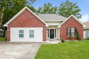 1226 Dutch St in Deer Park, TX - Building Photo