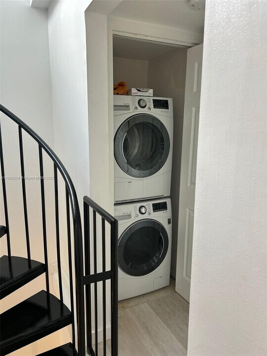 3036 SW 27th Ave in Miami, FL - Building Photo