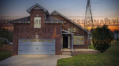 3031 Outfitters Dr in Clarksville, TN - Building Photo - Building Photo