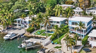 69 Shoreland Dr in Key Largo, FL - Building Photo - Building Photo