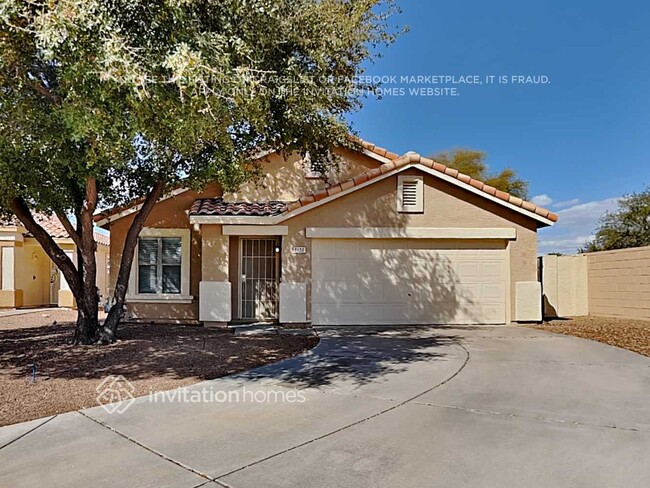 property at 8452 E Navarro Cir