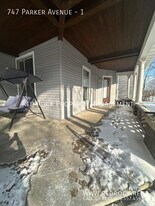 747 Parker Ave in Beloit, WI - Building Photo