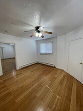 195 Maverick St, Unit 1 in Boston, MA - Foto de edificio - Building Photo