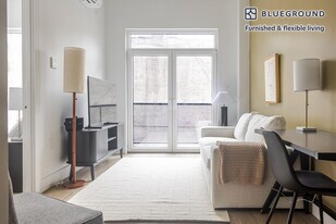 82 4th Ave in Brooklyn, NY - Building Photo