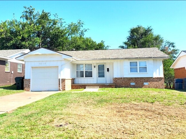 property at 6113 SE 11th St