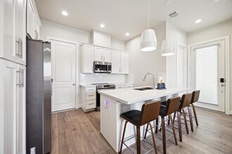 5910 Jasper Jones Wy in Houston, TX - Building Photo - Building Photo