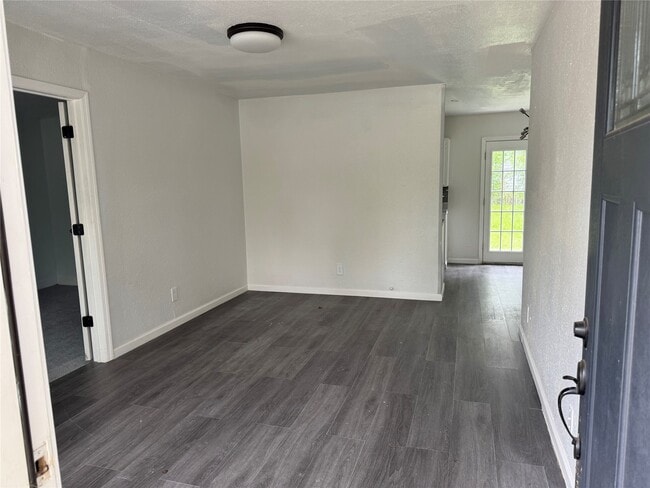 4215 Botany Ln in Houston, TX - Building Photo - Building Photo
