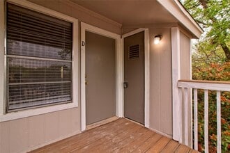 401 Hedgewood Dr in Georgetown, TX - Building Photo - Building Photo