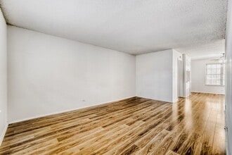 2301 E Fremont Ave in Centennial, CO - Building Photo - Building Photo