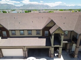 1532 Venetian Way in Saratoga Springs, UT - Building Photo