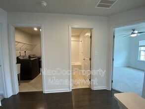 2803 Wheatland Station Way in Fredericksburg, VA - Building Photo - Building Photo