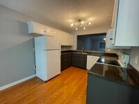 181 Kendallwood Ct photo'