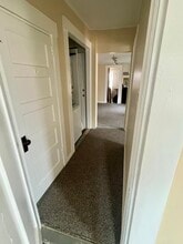 29 Pine St, Unit 1 in Bath, ME - Building Photo - Building Photo