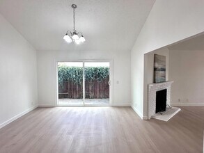 4507-4507 Zachary Way in Sacramento, CA - Building Photo - Building Photo