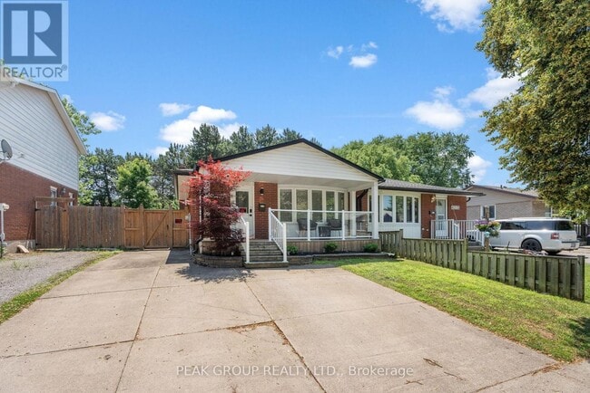 4210 Briarwood Ave in Niagara Falls, ON - Building Photo - Building Photo