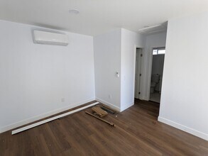 633 W Arrow Hwy in Upland, CA - Building Photo - Building Photo