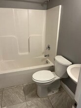 213 E Warfield St in Elizabethtown, KY - Building Photo - Building Photo