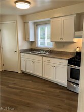 2789 Noble Rd in Cleveland Heights, OH - Foto de edificio - Building Photo