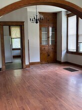 901 W Harrison St in Belleville, IL - Building Photo - Building Photo
