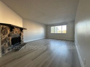 2344 N 44th St in Lincoln, NE - Building Photo - Building Photo