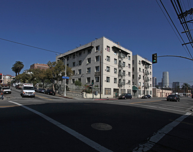 1723 James M Wood Blvd in Los Angeles, CA - Building Photo - Building Photo