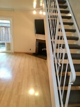 447 Oak Ave in Redwood City, CA - Building Photo - Building Photo