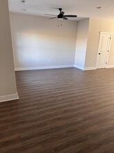 17 Barnyard Cir in Bridgewater, VA - Foto de edificio - Building Photo