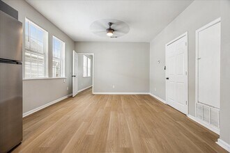 2395 Forest Ave in Memphis, TN - Building Photo - Building Photo