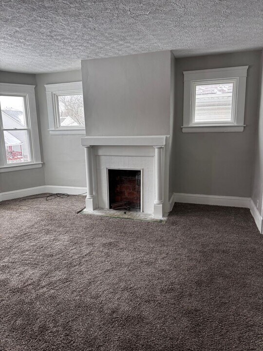 10707 Hampden Ave in Cleveland, OH - Building Photo