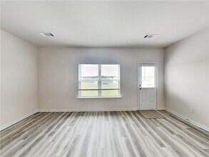905 Hesston Dr in Locust Grove, GA - Building Photo - Building Photo