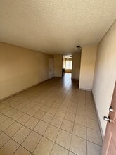 3 Bed 2 bath in Southwest Bakersfield in Bakersfield, CA - Building Photo - Building Photo