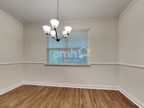 126 County Rd S-18-537 in Summerville, SC - Foto de edificio - Building Photo