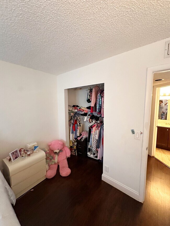 8801 Wiles Rd, Unit 202 in Coral Springs, FL - Building Photo - Building Photo