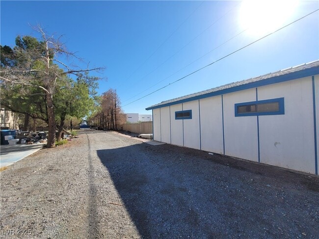 6343 W Torino Ave in Las Vegas, NV - Building Photo - Building Photo