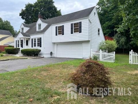 8 Lakeview Ave in East Brunswick, NJ - Building Photo - Building Photo