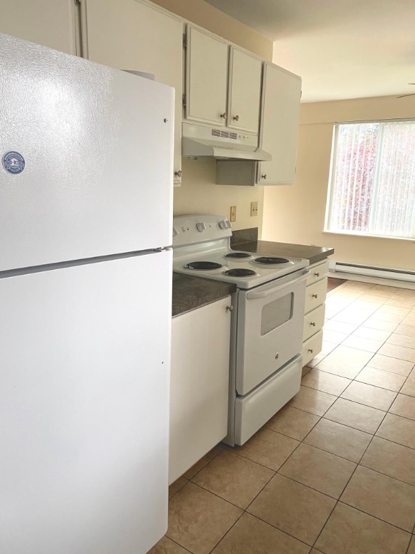 3030 NE 10th St, Unit 202 in Renton, WA - Building Photo - Building Photo