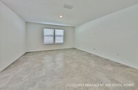 5453 Integrity Way in Jacksonville, FL - Foto de edificio - Building Photo