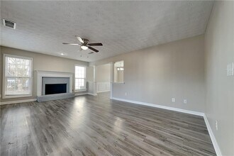 368 Dunagan Chase Dr SE in Lawrenceville, GA - Building Photo - Building Photo