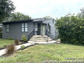 102 Colton Dr in San Antonio, TX - Building Photo