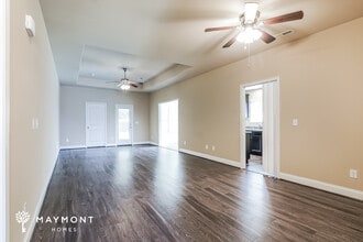 363 Ivy Hills Cir in Calera, AL - Building Photo - Building Photo