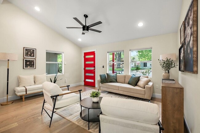 4709 Bandera Rd in Austin, TX - Building Photo - Building Photo