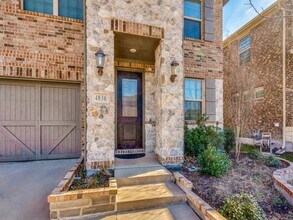4836 Tahoe Trail in Carrollton, TX - Foto de edificio - Building Photo
